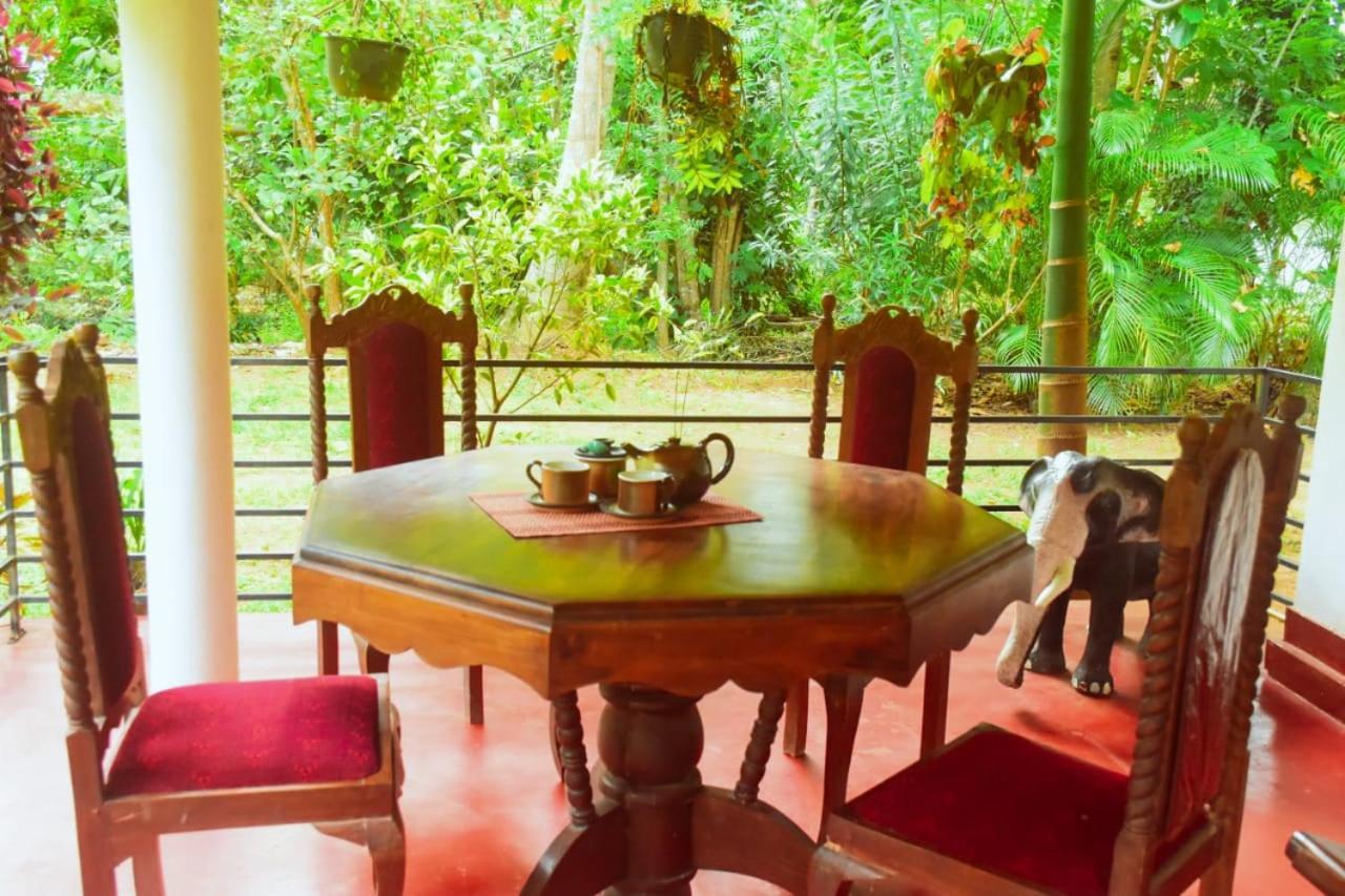 Canal Side Safari Resort اوداوالاوي المظهر الخارجي الصورة