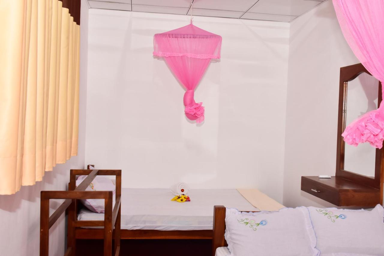 Canal Side Safari Resort اوداوالاوي المظهر الخارجي الصورة