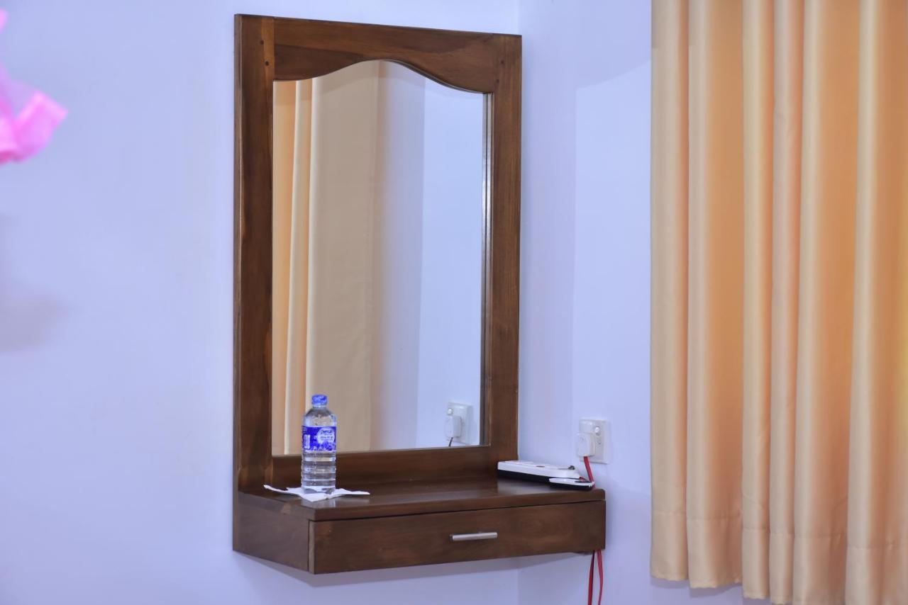 Canal Side Safari Resort اوداوالاوي المظهر الخارجي الصورة