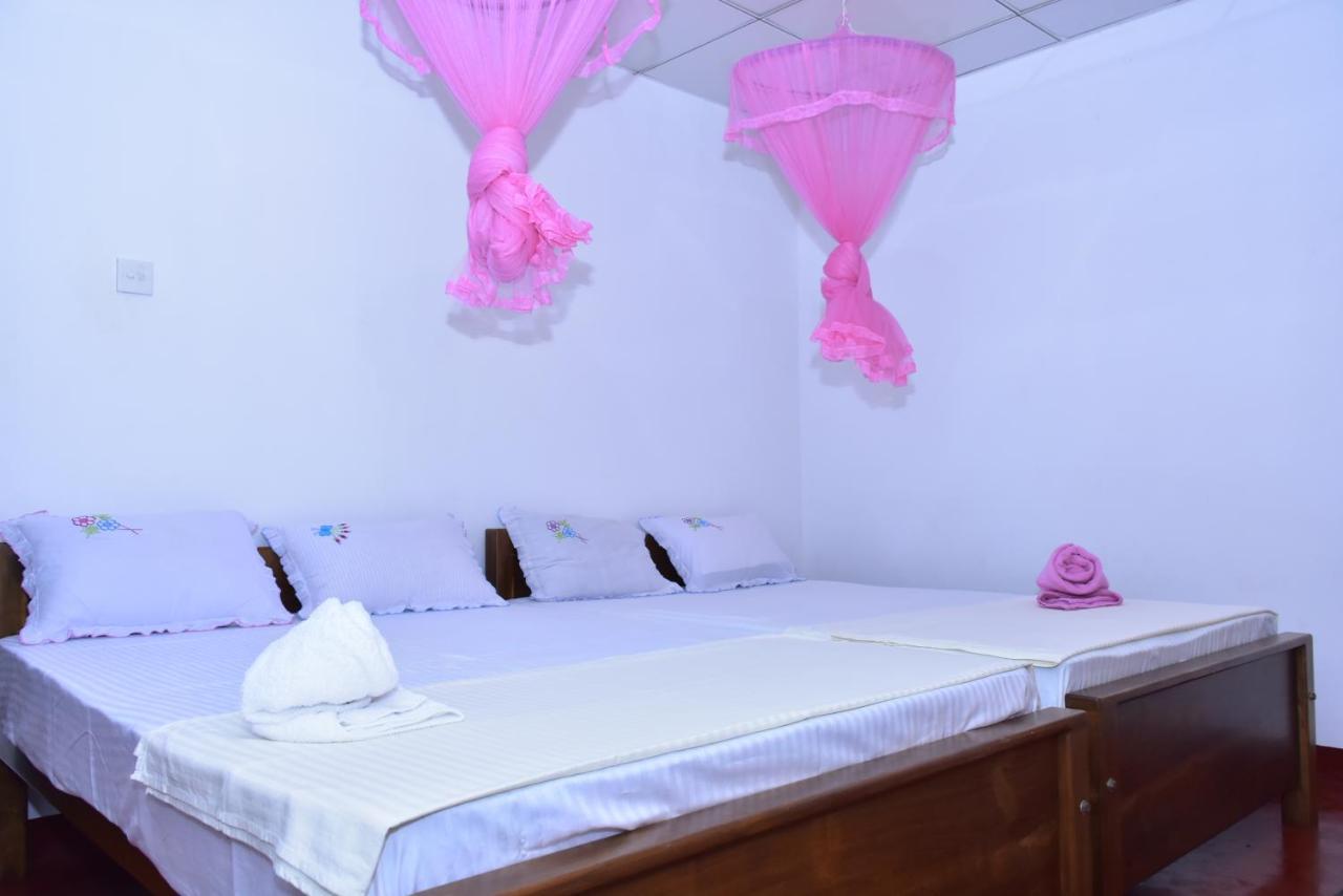 Canal Side Safari Resort اوداوالاوي المظهر الخارجي الصورة